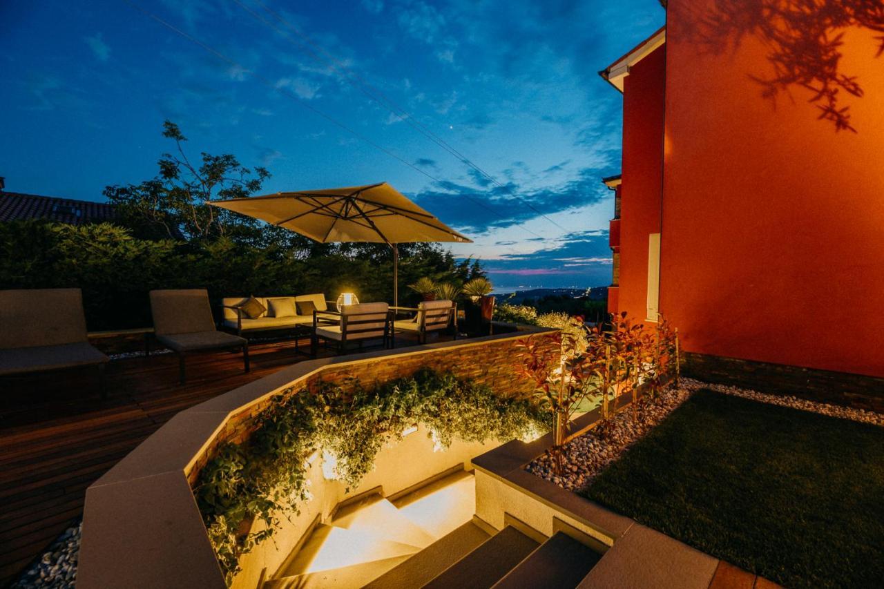 Villa Sunset Pool & Spa Apartments Zgornje Skofije Zewnętrze zdjęcie