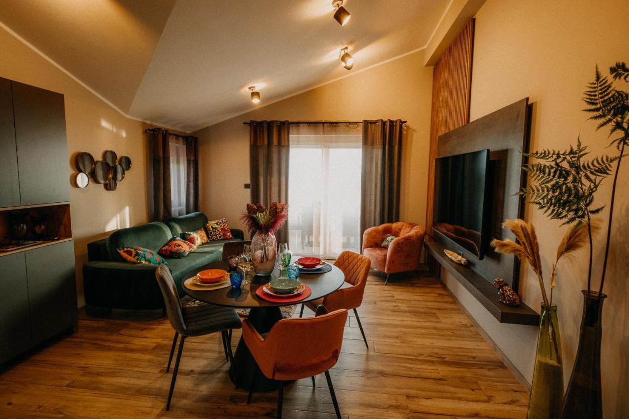 Villa Sunset Pool & Spa Apartments Zgornje Skofije Zewnętrze zdjęcie