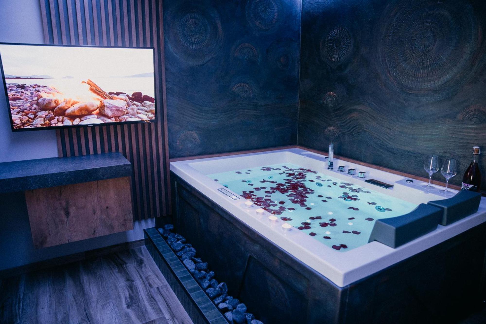 Villa Sunset Pool & Spa Apartments Zgornje Skofije Pokój zdjęcie